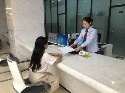 國家稅務總局長春市二道區稅務局辦稅服務窗口進駐政務服務中心，提升稅務服務效能